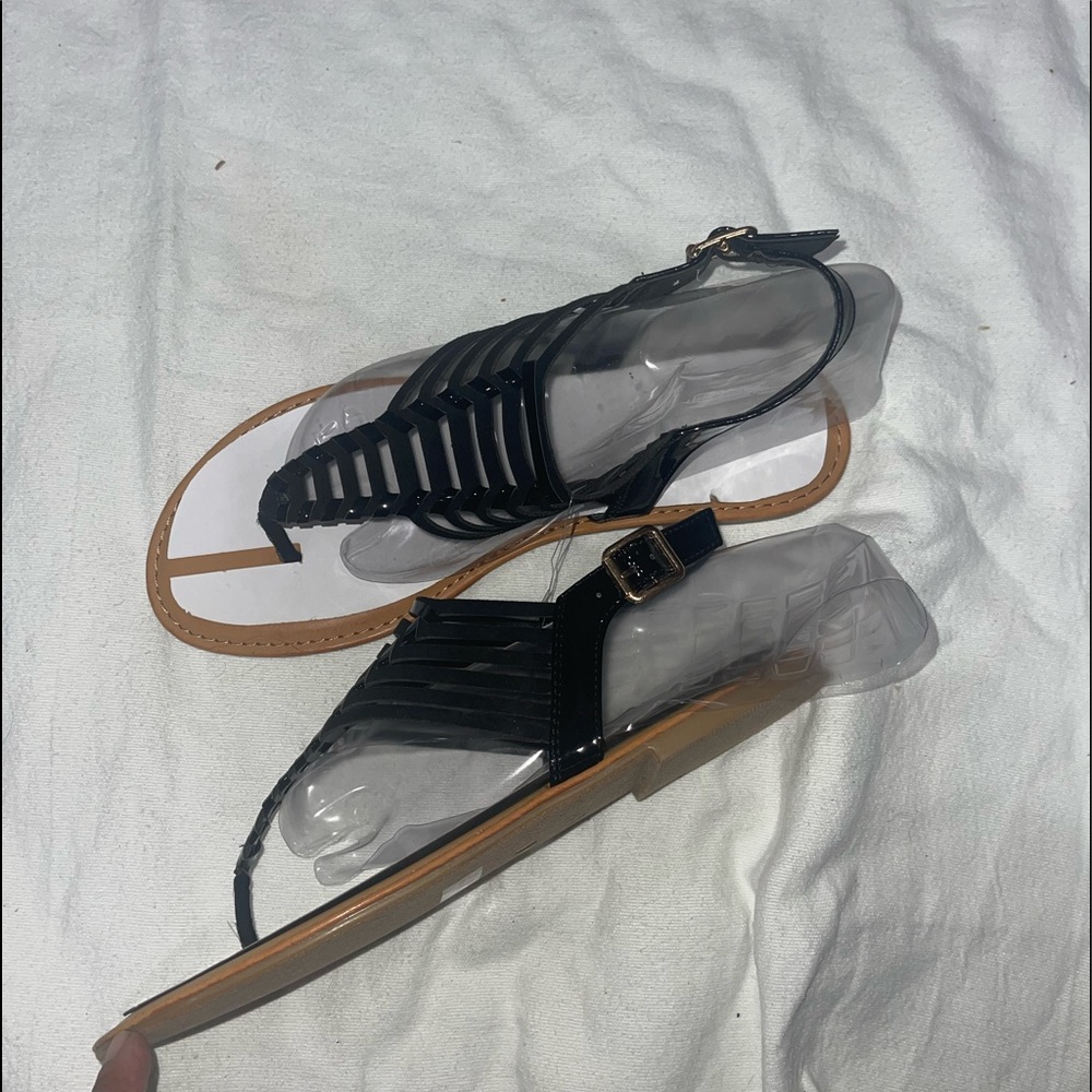 Strappy sandals - Picture 4 of 5